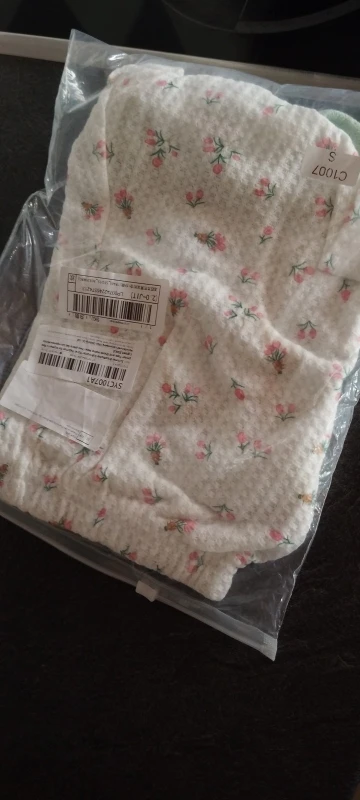 Chic Floral Halter Pajamas Set for Stylish Summer Nights photo review