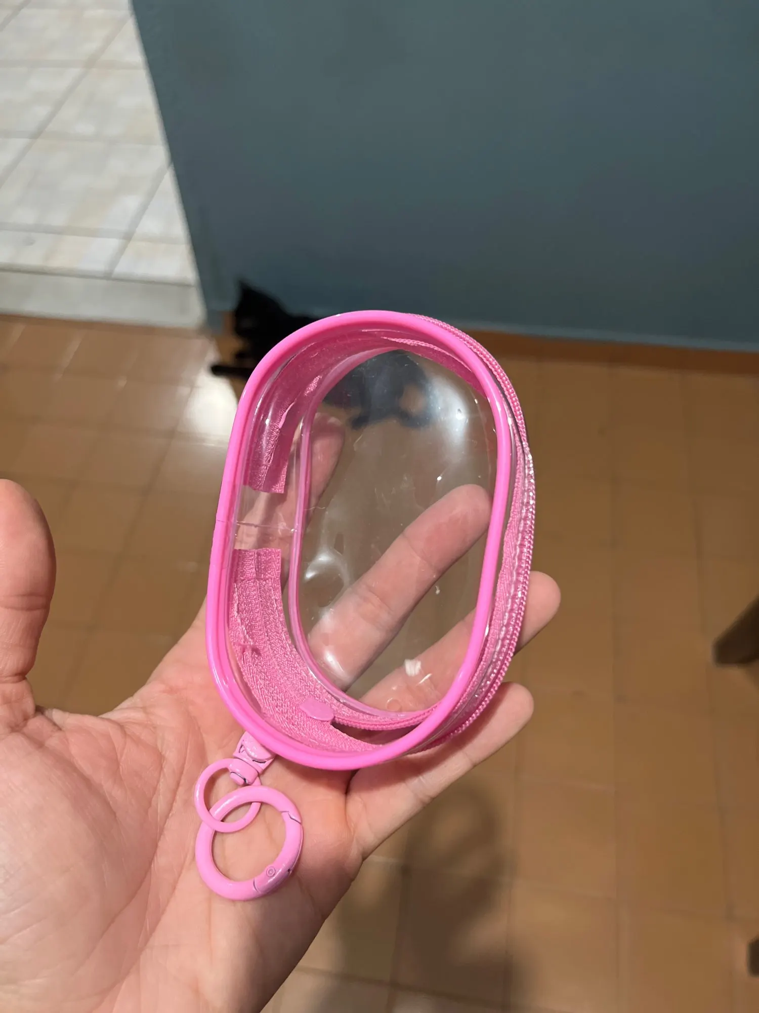Multifunctional Clear Data Cable Storage Box Outdoor Travel Headset Storage Bag Data Cable Round Storage photo review