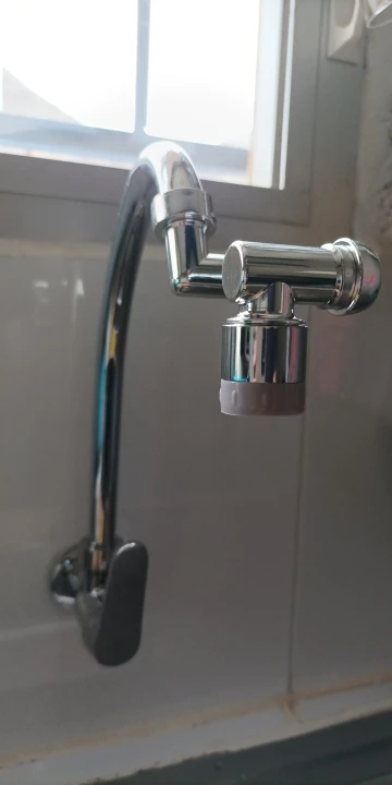 TwistFaucet - 360° Drehbarer Aufsatz photo review