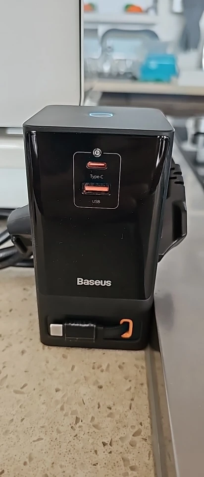 Baseus PowerCombo 65W, 6-in 1 Charging Station photo review