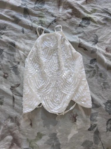 Dazzling Halter Sequin Crop Top - Backless Party Essential photo review