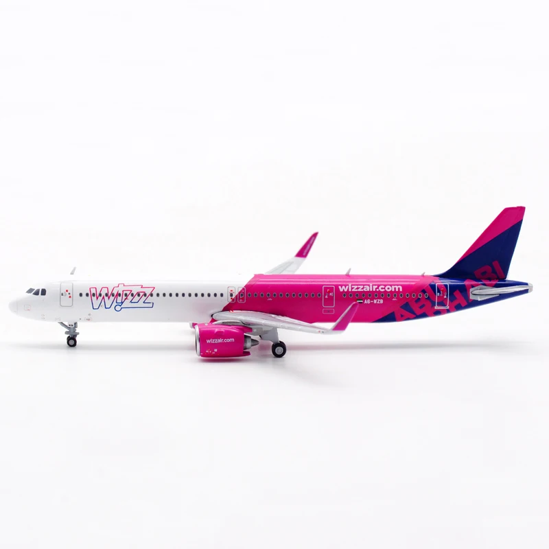 

Diecast 1:400 Scale Hungary Wizz Air A321NEO A6-WZB Alloy Airplane Model Collection Souvenir Display Ornaments