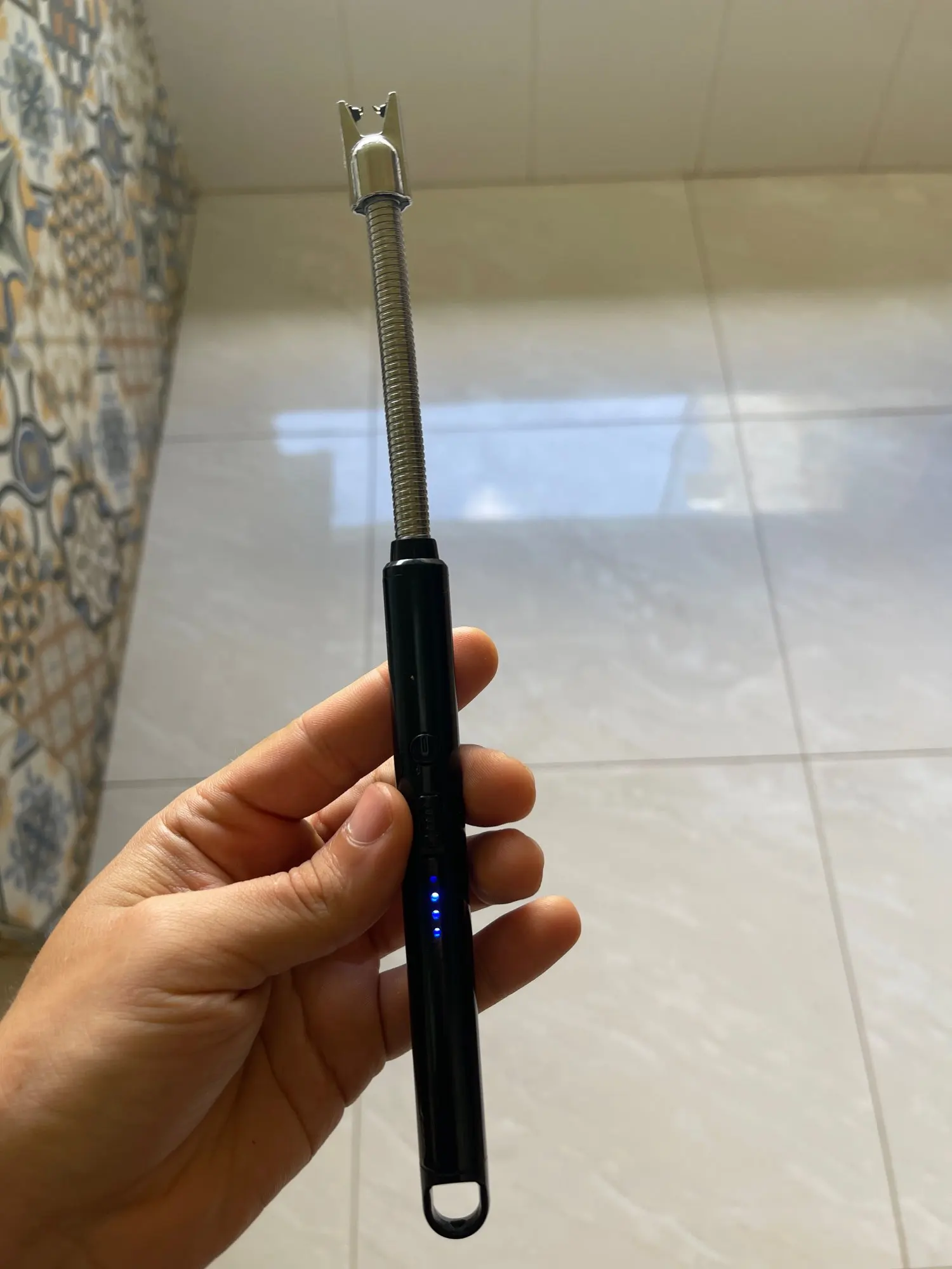 Acendedor Fogão Churrasqueira Isqueiro Eletrônico Recarregável USB - Neverdie Store photo review