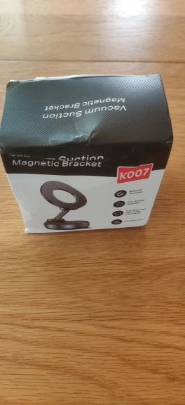 Magnetic Car Phone Holder 360° Rotation Folding With Vacuum Suction Cup For iPhone 12-16 Series Car/Gym/Driving Phone Holder photo review