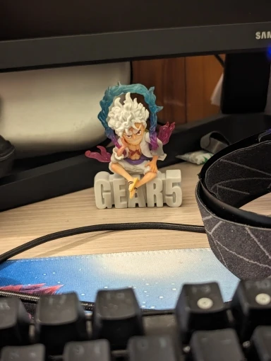 Nuevo 10cm Mini One Piece Figura de Acción - Luffy Gear 5 Nika photo review