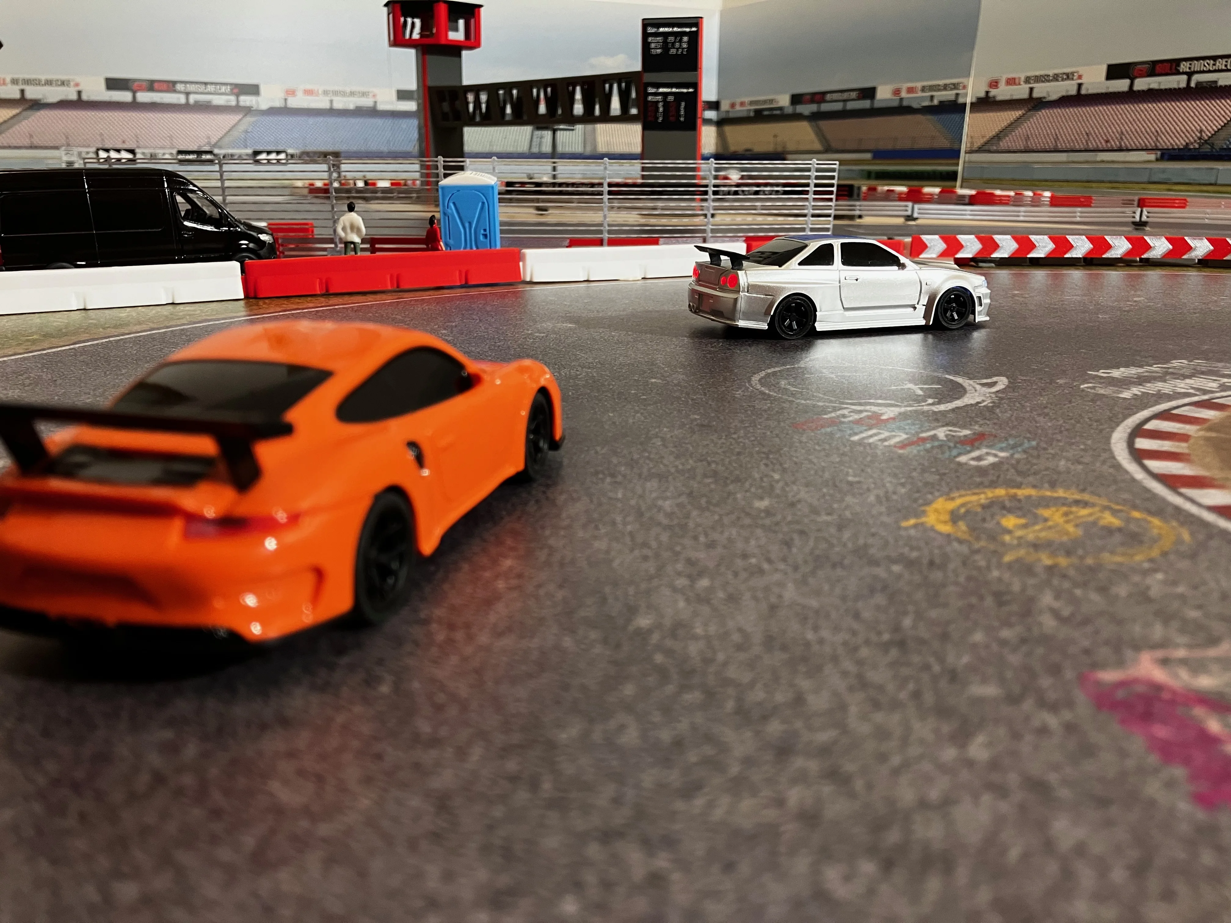 Mini RC Drift Car Porsche- 4WD 1:43 15KM/h - With GYRO photo review