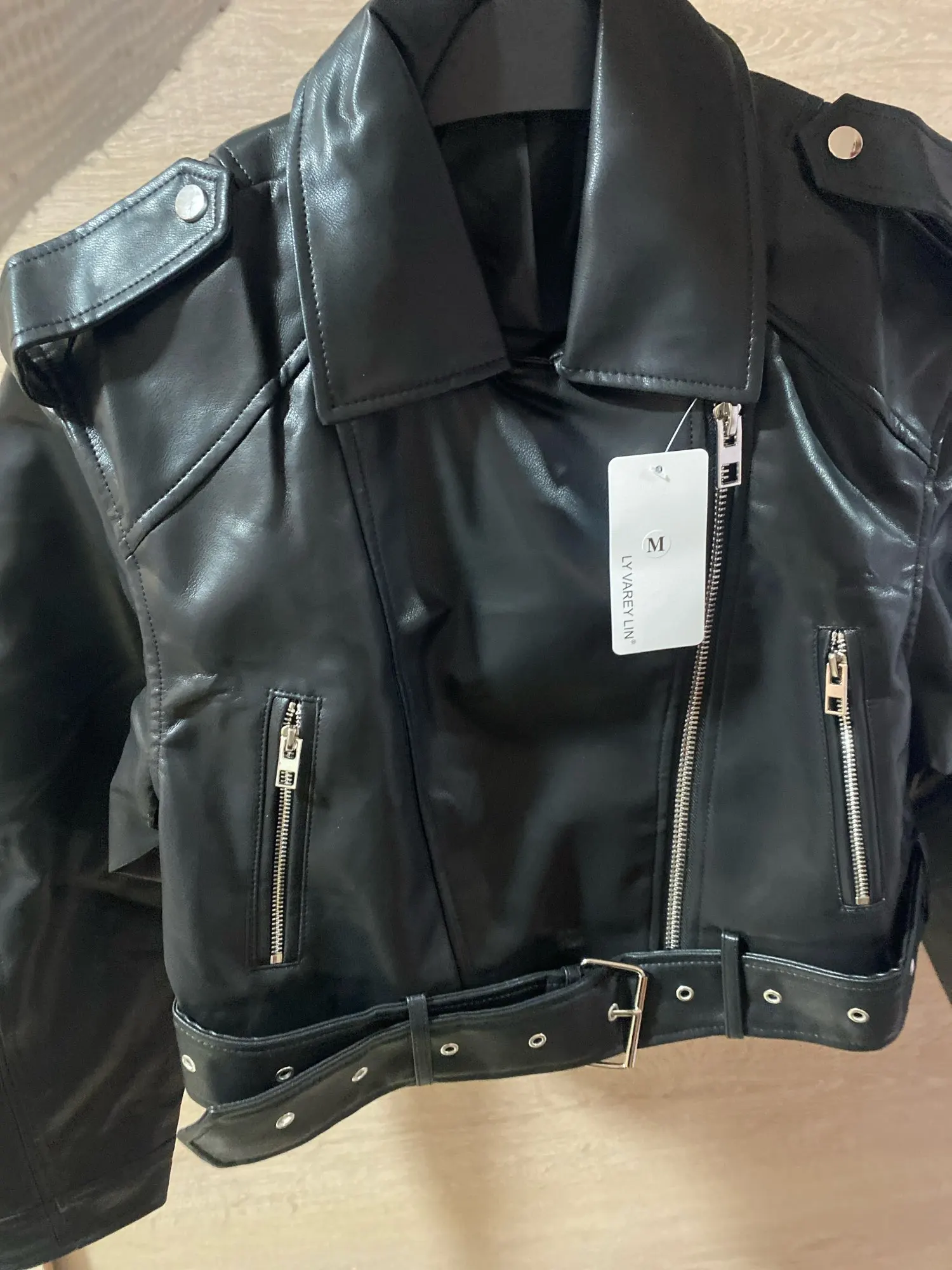 Ailegogo Faux Leather Short Jacket photo review