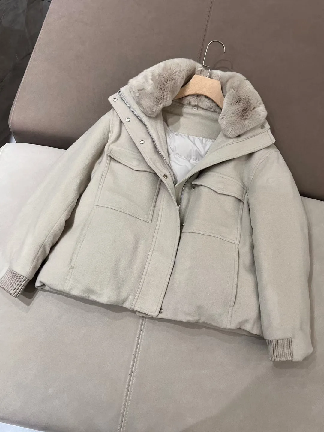 

Fall Winter Casual Australian Wool Rabbit Fur White Duck Down Coat