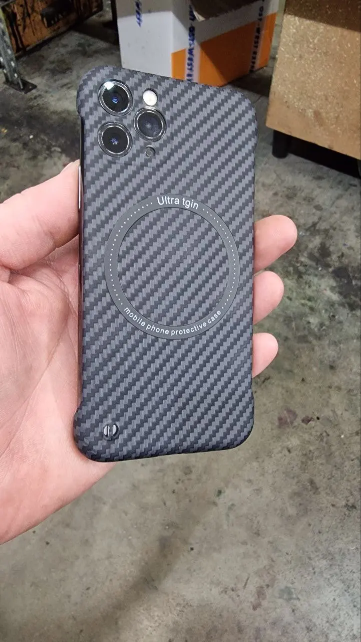 ThinCarbon Case