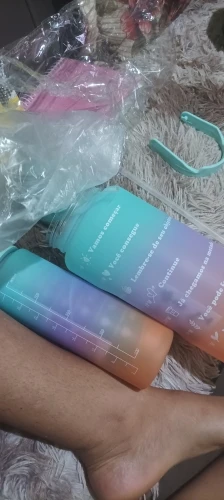 Kit da Garrafa de Água Squeeze Motivacional Com Adesivos 300ML+900ML+2000ML photo review