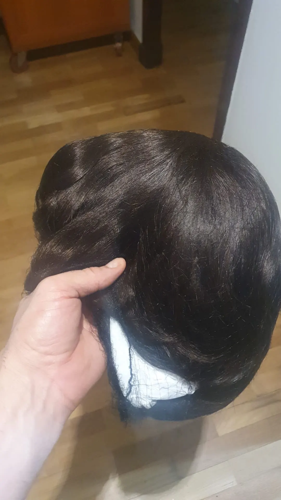 Sun-Ray T Part Lace Front Wig 13*4 Lace Front Human Hair Wigs For Women Closure Wigs 180 Density Short Straight Bob Wigs photo review