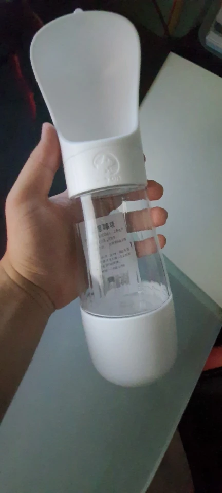 Hydro Paws, Portable 2-in-1 Water Bottle & Bowl for Happy Pets on the Go photo review