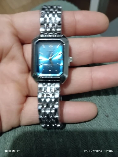 Women's 32mm Square Quartz Watch photo review