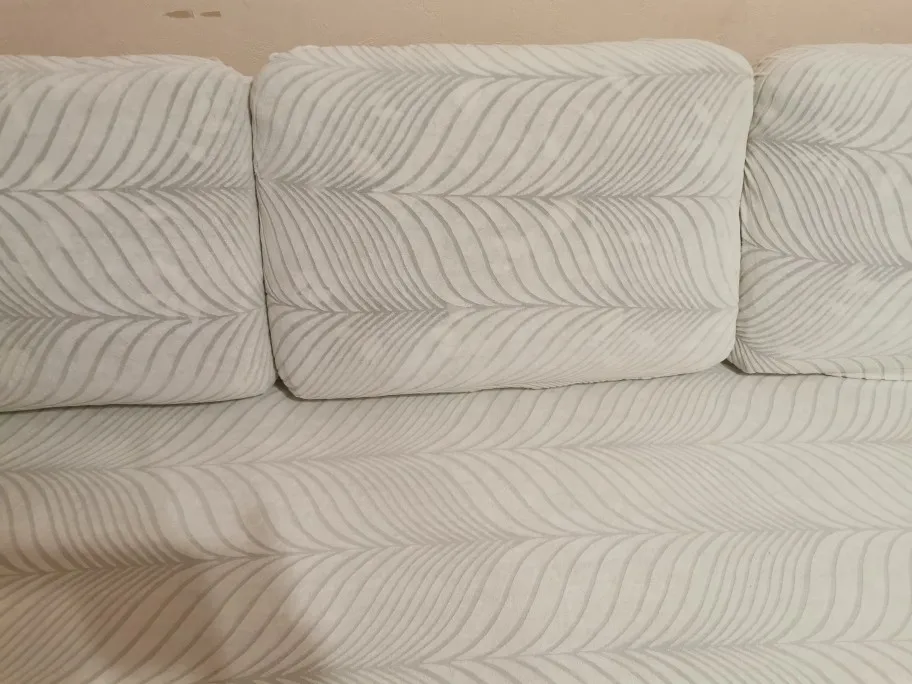 Attachment image review on Waterproof sofa cover