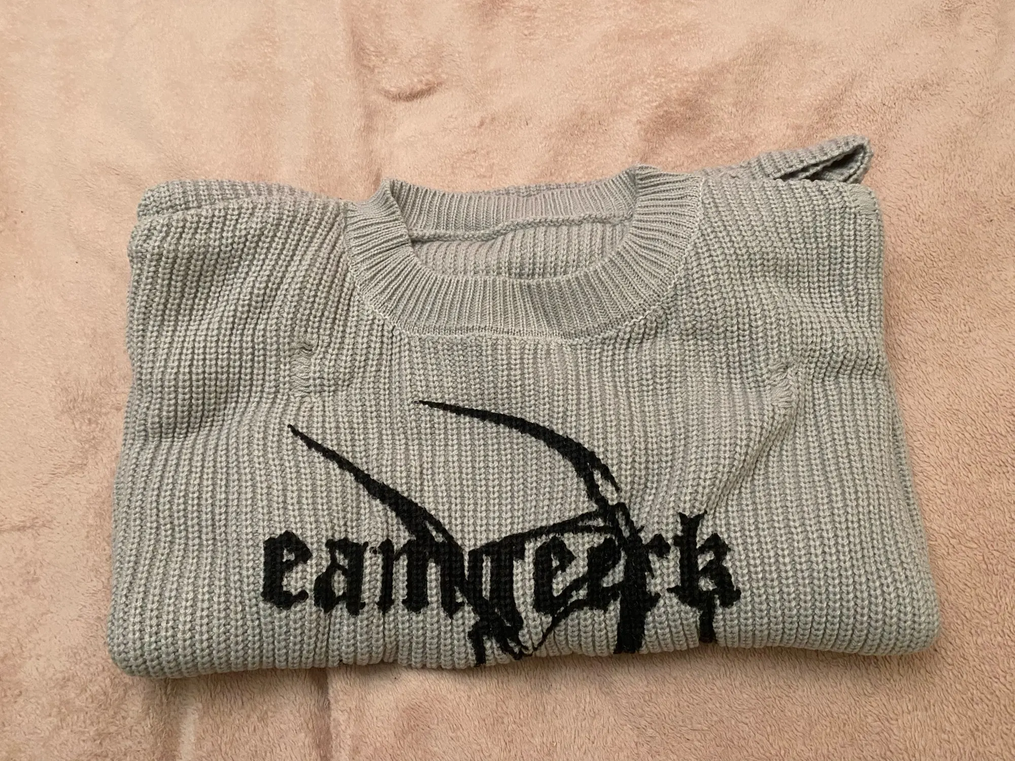 Harajuku Sweater, customer photo