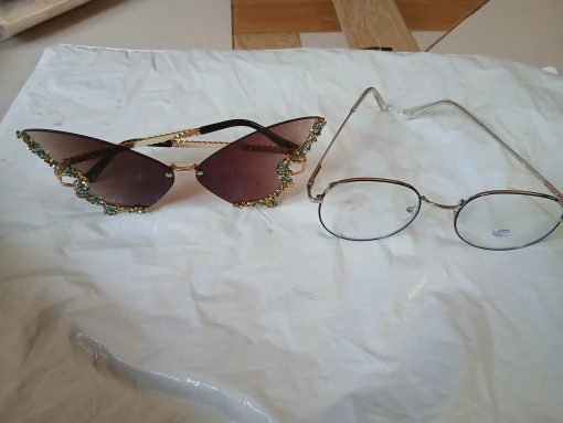 Oversized Rimless Diamond Sunglasses - Women's Vintage Square Eyewear photo review