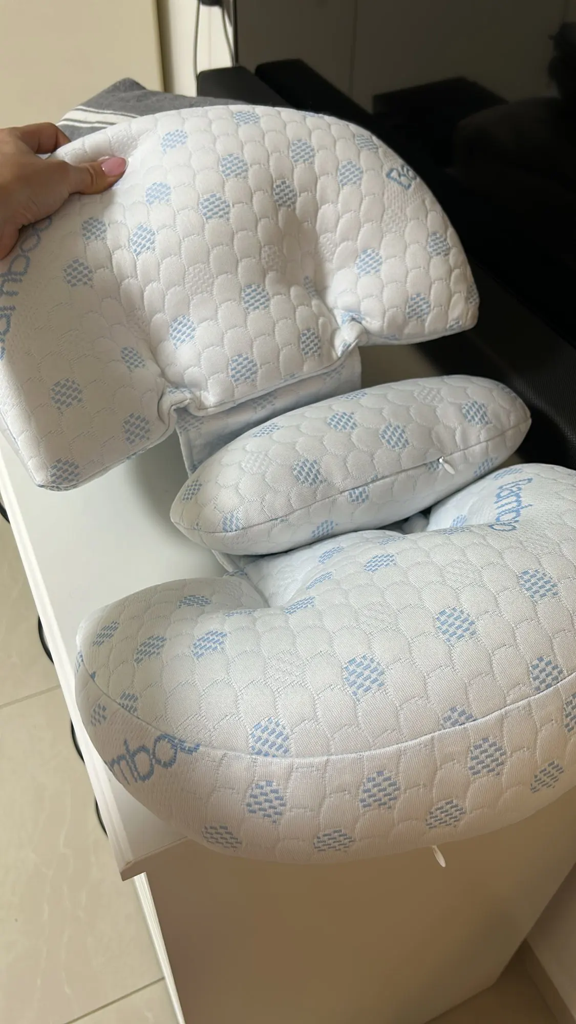 Das multifunktionale Schwangerschaftskissen für optimale Bauch- und Taillenunterstützung! photo review