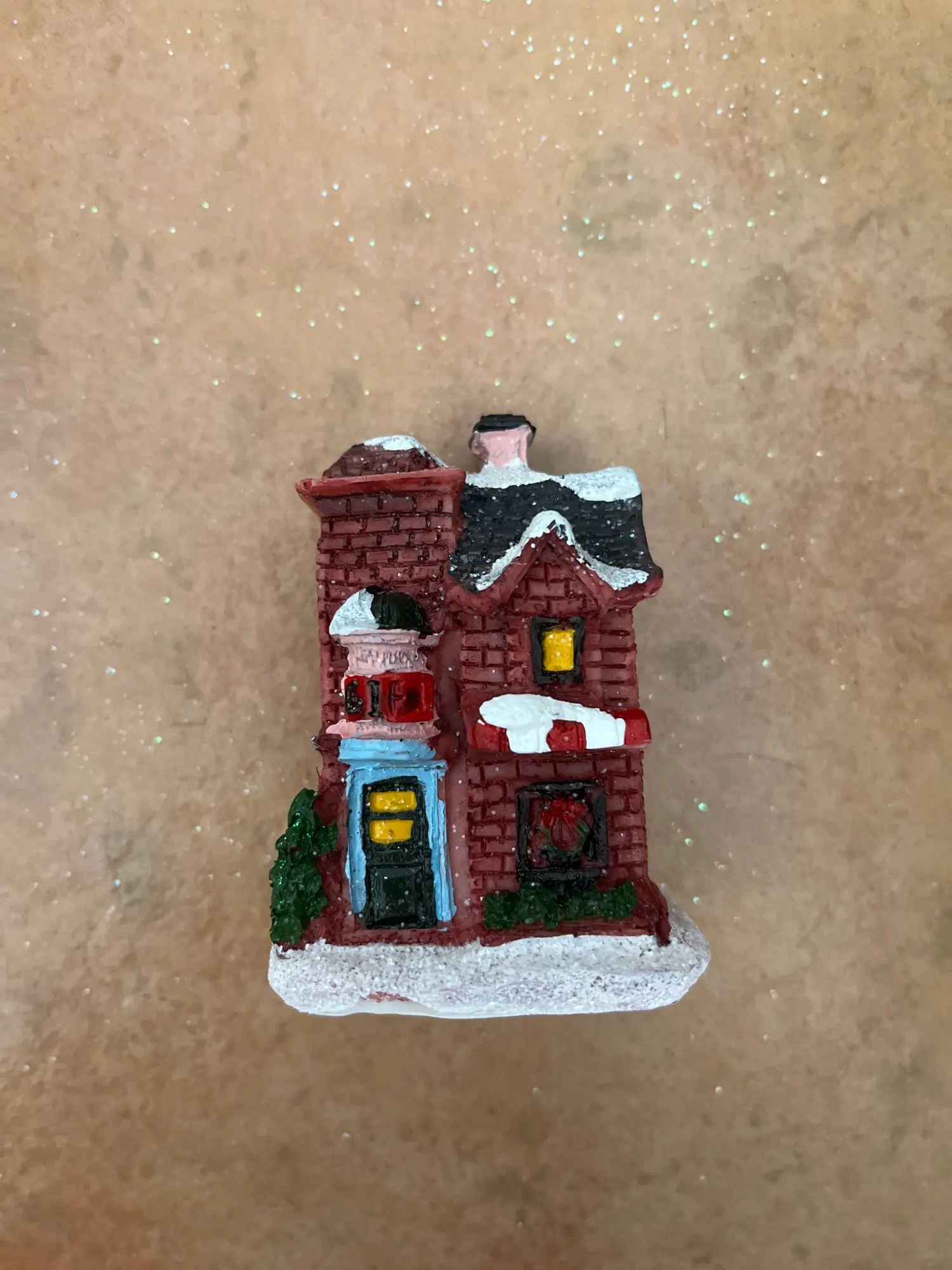 Decoraciones navideñas para el hogar, adornos para el hogar, regalo de Navidad para niños, decoración navideña de Año Nuevo 2025, luz nocturna para dormitorio con batería photo review