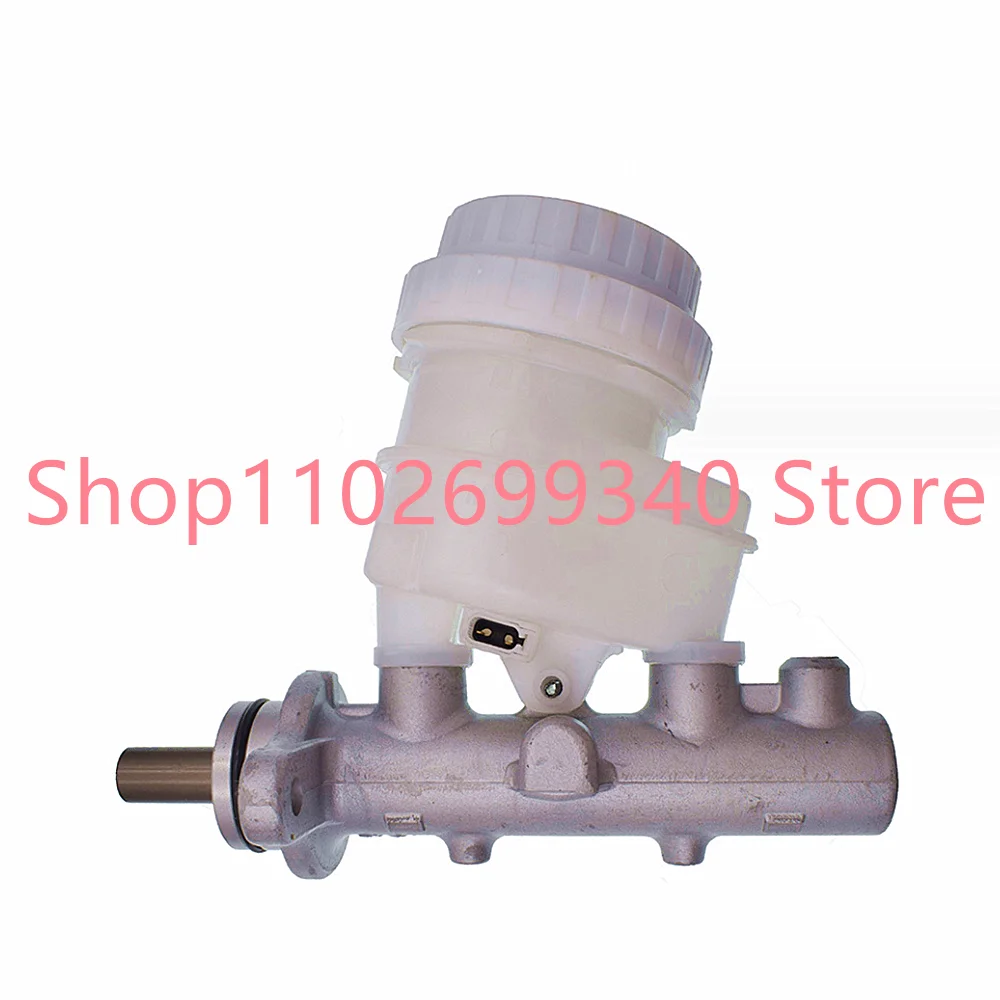 MN102882 Car Brake Master Cylinder For Mitsubishi L200 Triton 2005-2015 Pajero Montero Shogun Sport Challenger 2008-2015