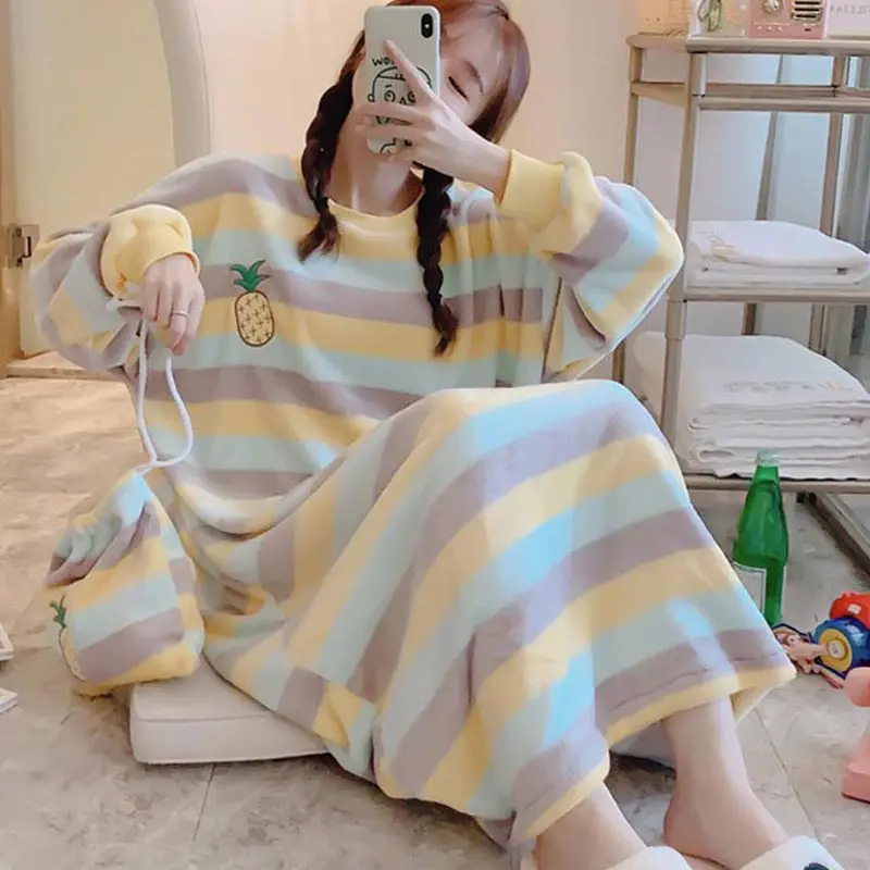 (HW)02_A strip pineapple dress