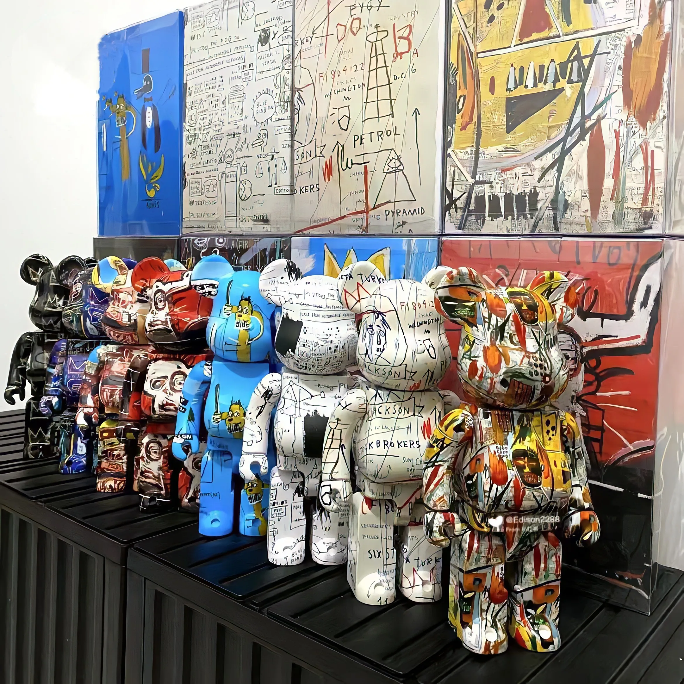 

Bearbrick 28cm Basquiat Bearbrick 400% Toy Figure Bearbrick 1000% Bearbrick 70cm Decorative Model Accumulation Action Anime Doll