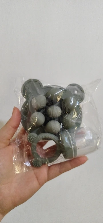Baby Ice Cream Pops Silicone Mold - Fruit Popsicle Maker and Teething Toy photo review