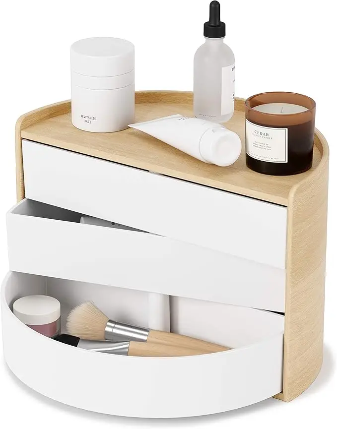 White/natural storage box. Simple and functional design, ideal for organizing small items. Stylish addition to any room decor. 5