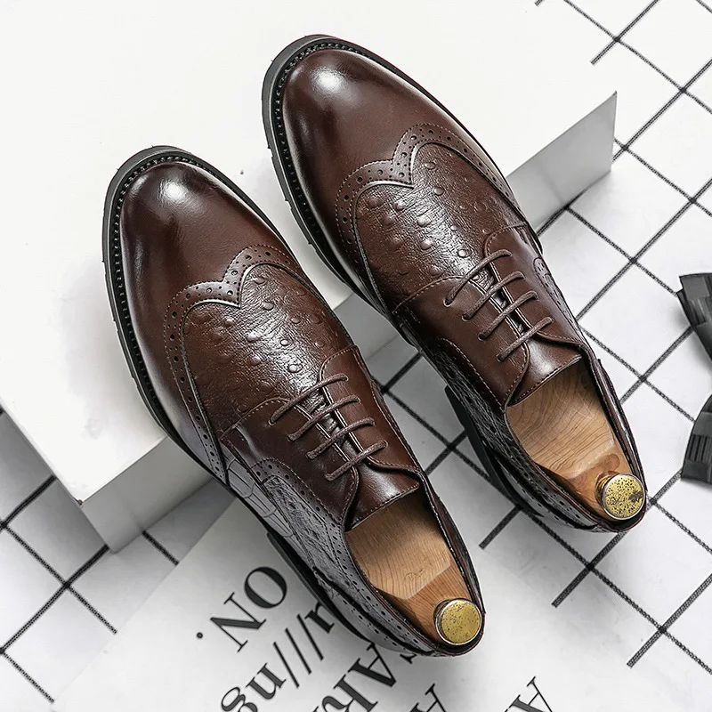 

New men's shoes British suit wedding groomsmen brown fashion business formal casual leather shoes