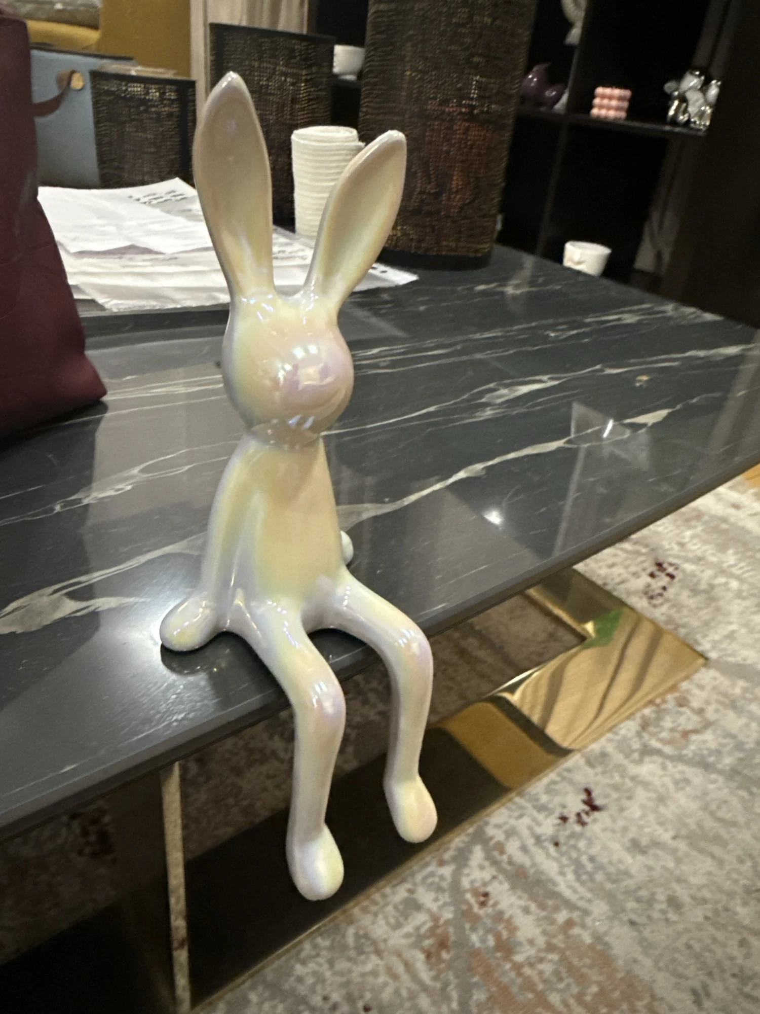 1PCS Ceramic Long-Eared Sitting Rabbit Room Ornaments Statue Luxury Home Decoration Accessories High-End Home Art Aesthetics photo review