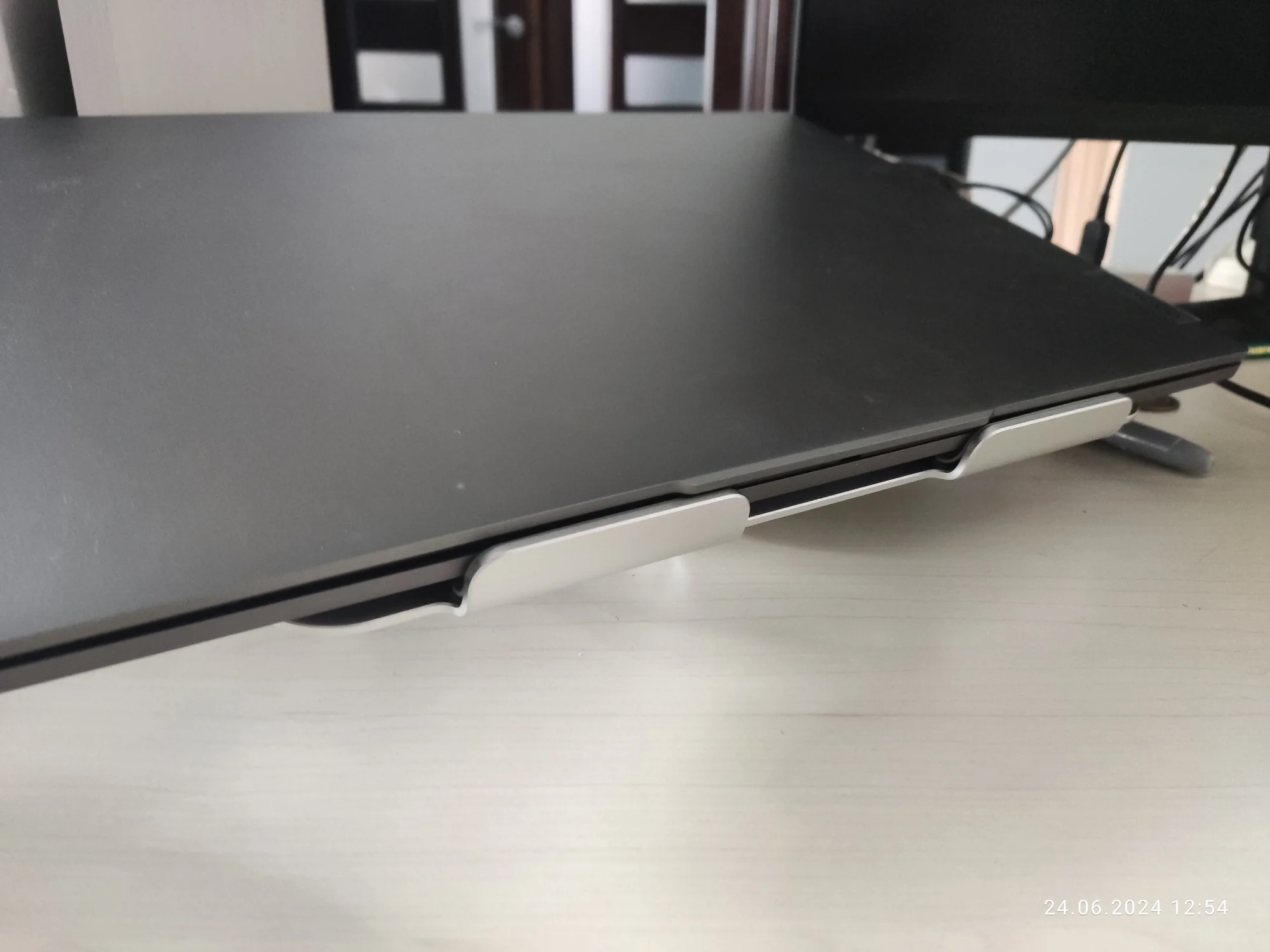 UGREEN LP339 Laptopständer - Höhenverstellbar, Aluminium, Für Bessere Ergonomie Am Schreibtisch