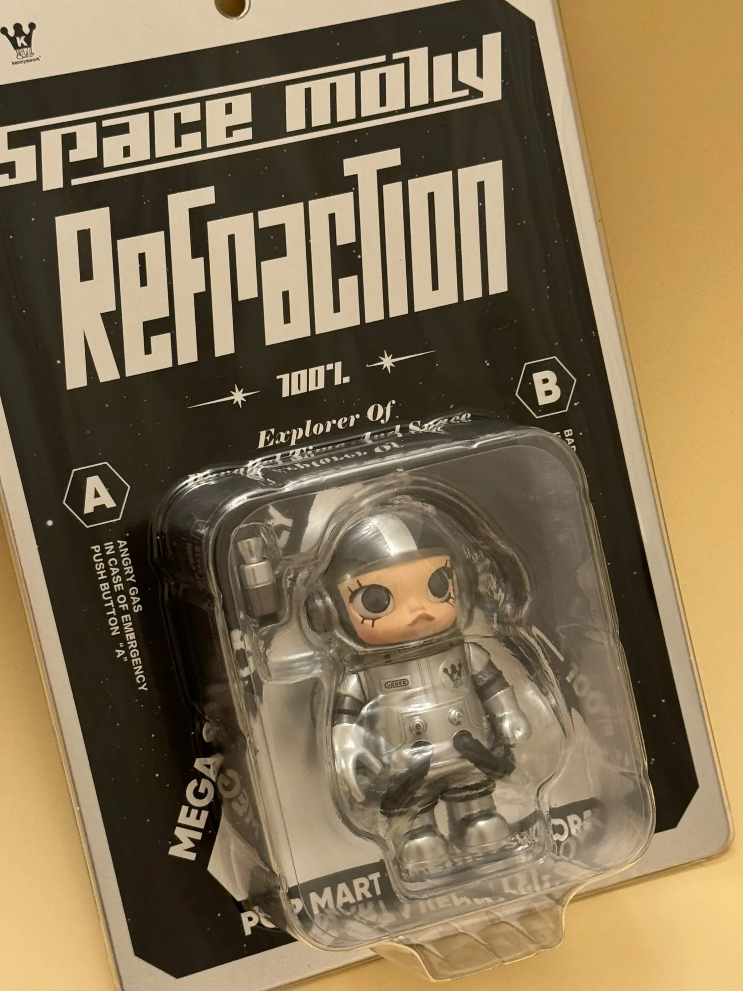 POP MART MEGA SPACE MOLLY 100% Refraction - AliExpress 26