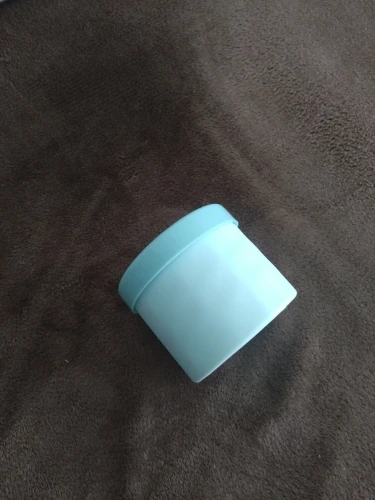 Silicone Ice Cube Mold Round Ice Bucket | Space-Saving Portable Ice Maker for Cocktails & Summer Drinks