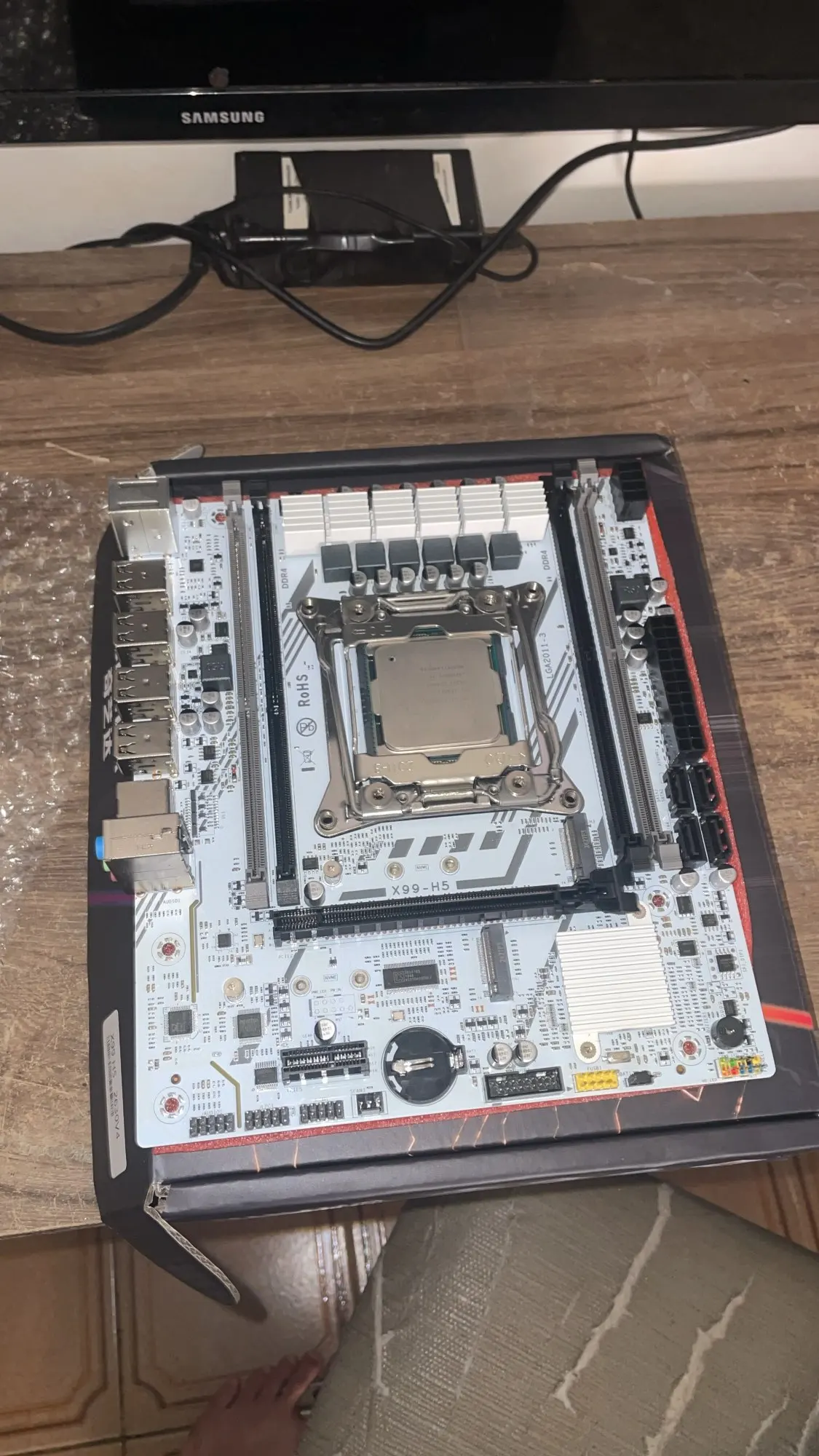 QIYIDA X99 Motherboard Set Kit With LGA2011-3 Xeon E5 2630 V4 CPU DDR4 16GB REG ECC memory PCI 16x NVME M.2 SATA x99 H5 photo review