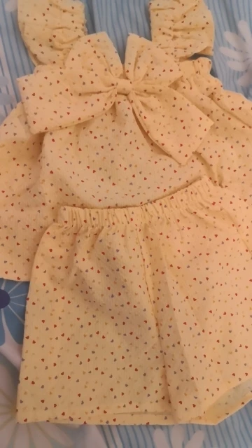 Colorful Dot Flying Sleeve Baby Set photo review
