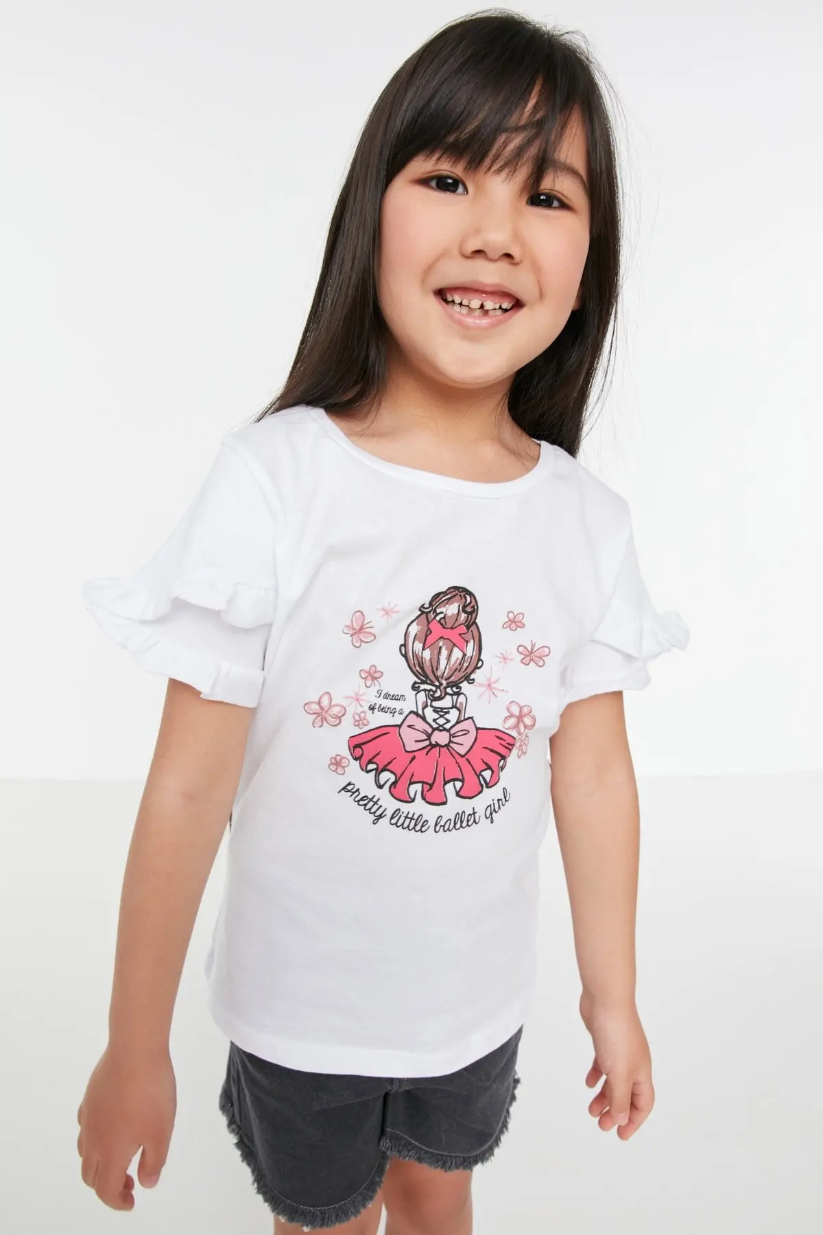 

White Printed Female Child Knitted T-shirt 3-10 age