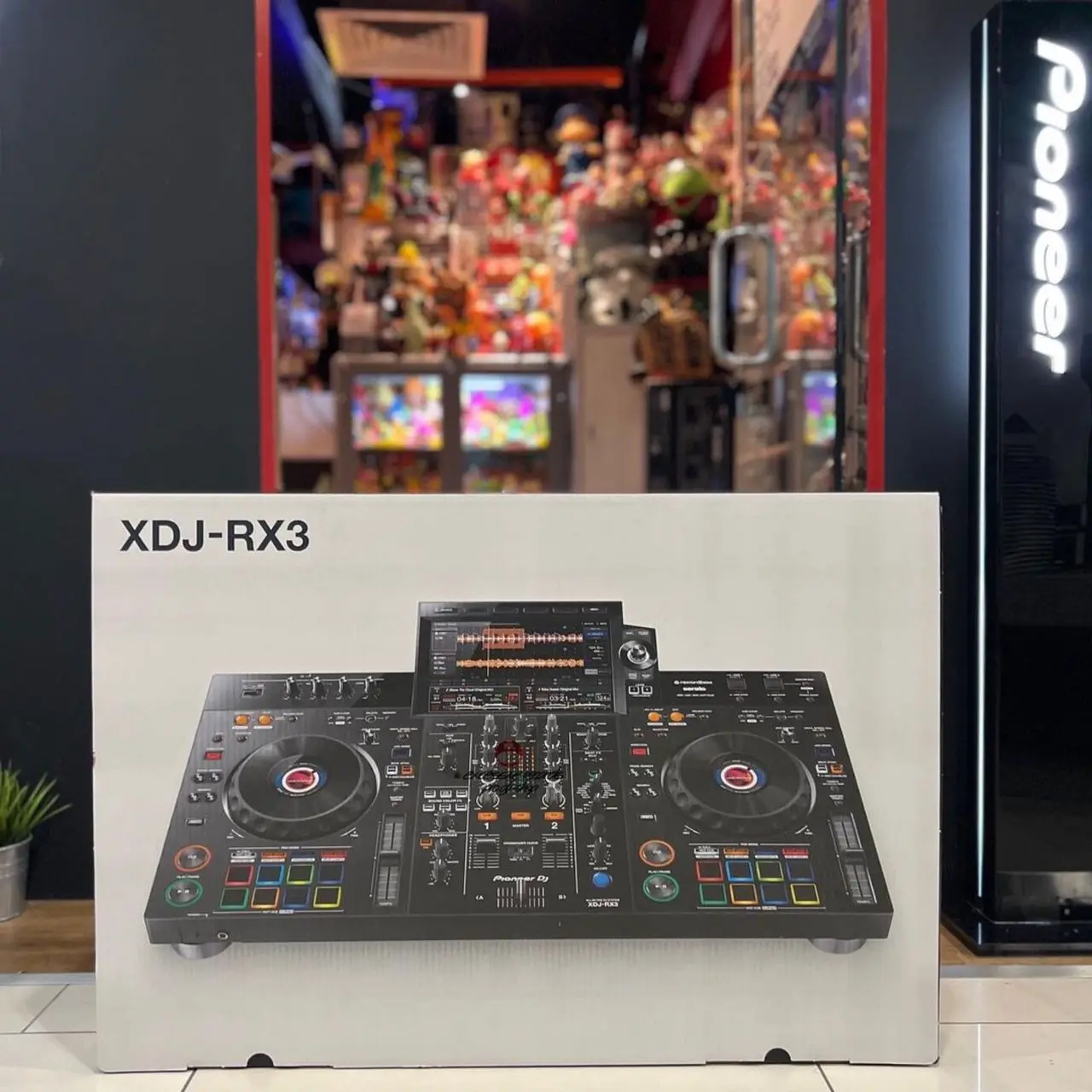 

Discount Sales for Pioneer DJ XDJ-RX3 All-in-One Digital DJ System
