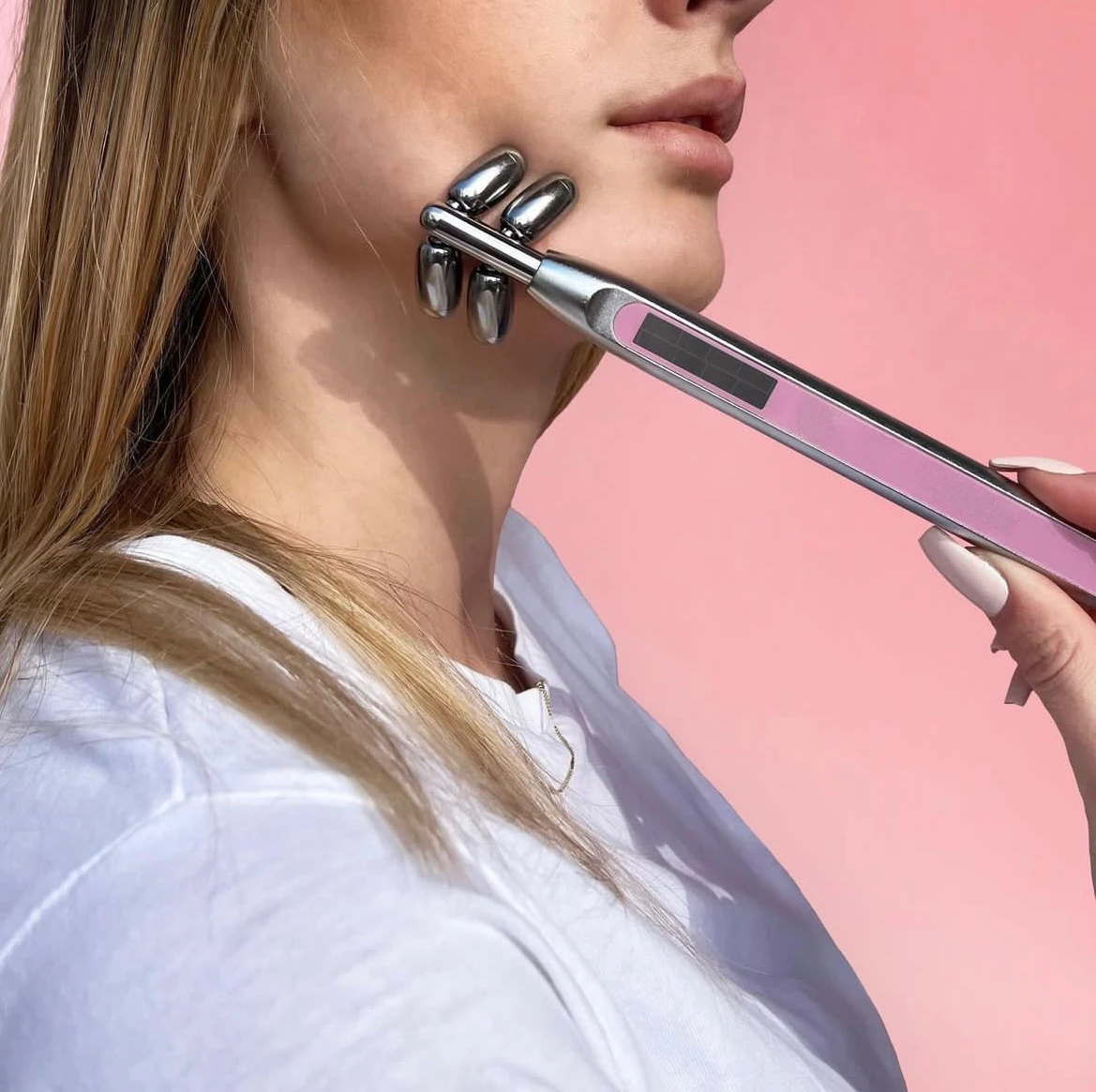 

Microcurrent Antiwrinkle Face Roller Beauty Bar Massager Lift Device Solar Energy