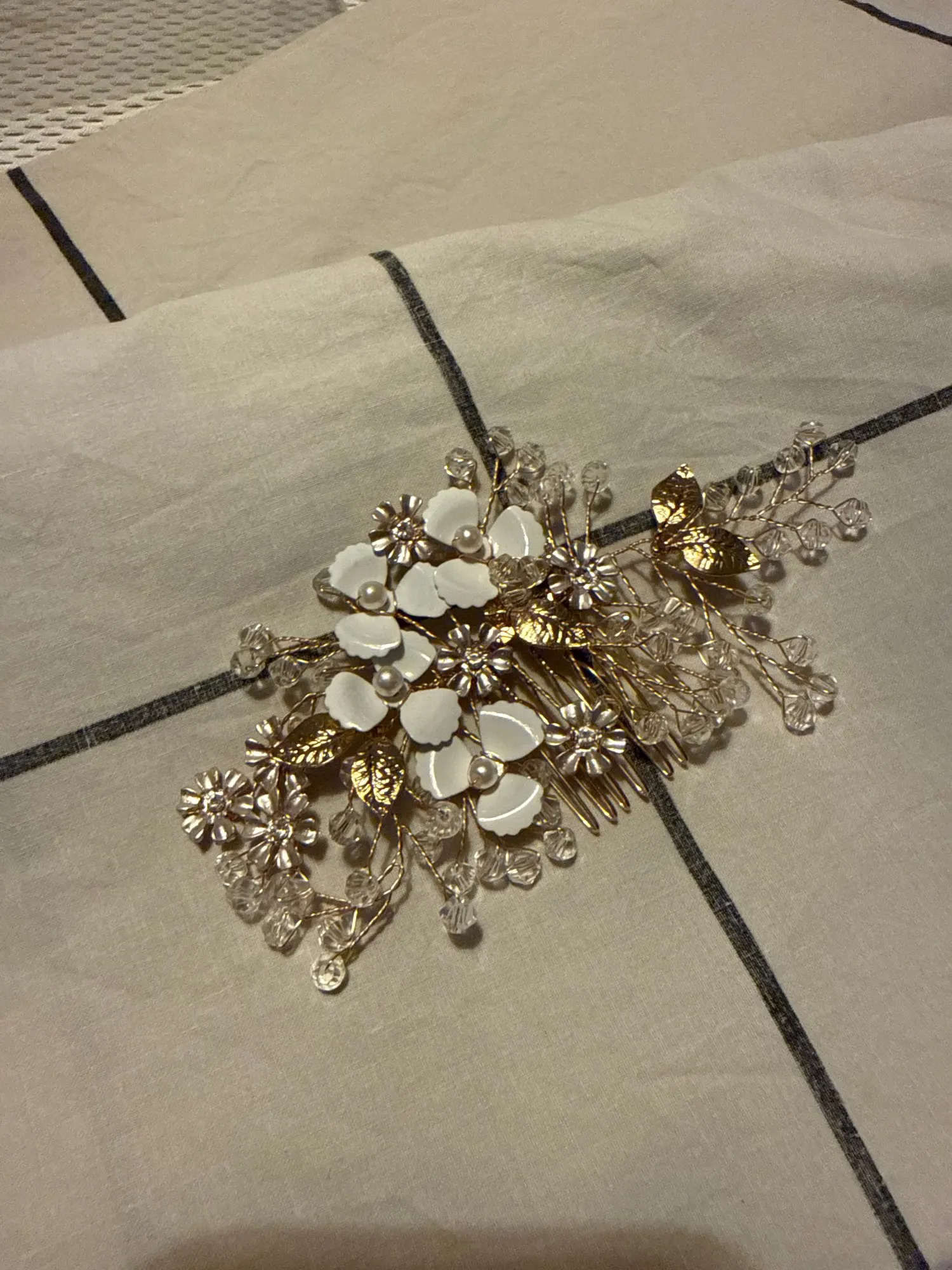 3pcs/set Pearl Wedding Hair Combs Headpieces Elegant Bridal Tiaras Side Combs Hair Clips Bride Hairpins Prom Bridal Hair Pieces