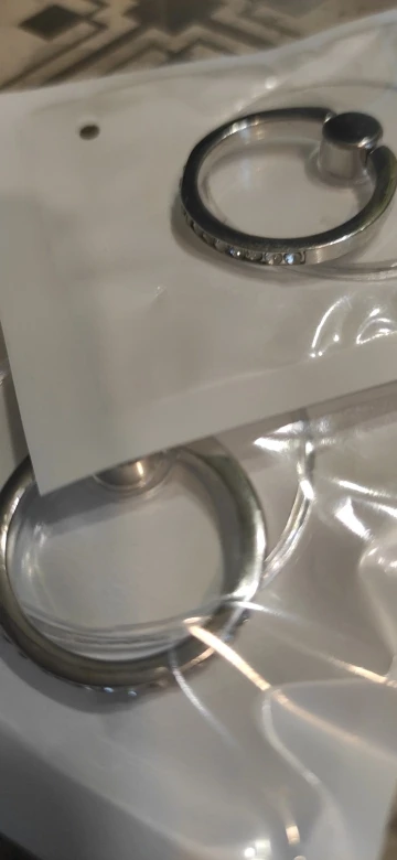 Shining Diamond Cell Phone Ring Holder Stand Transparent Finger Grip 360°Degree Rotation Smartphone Kickstand photo review