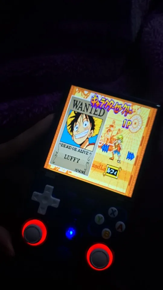 R36 ULTRA photo review