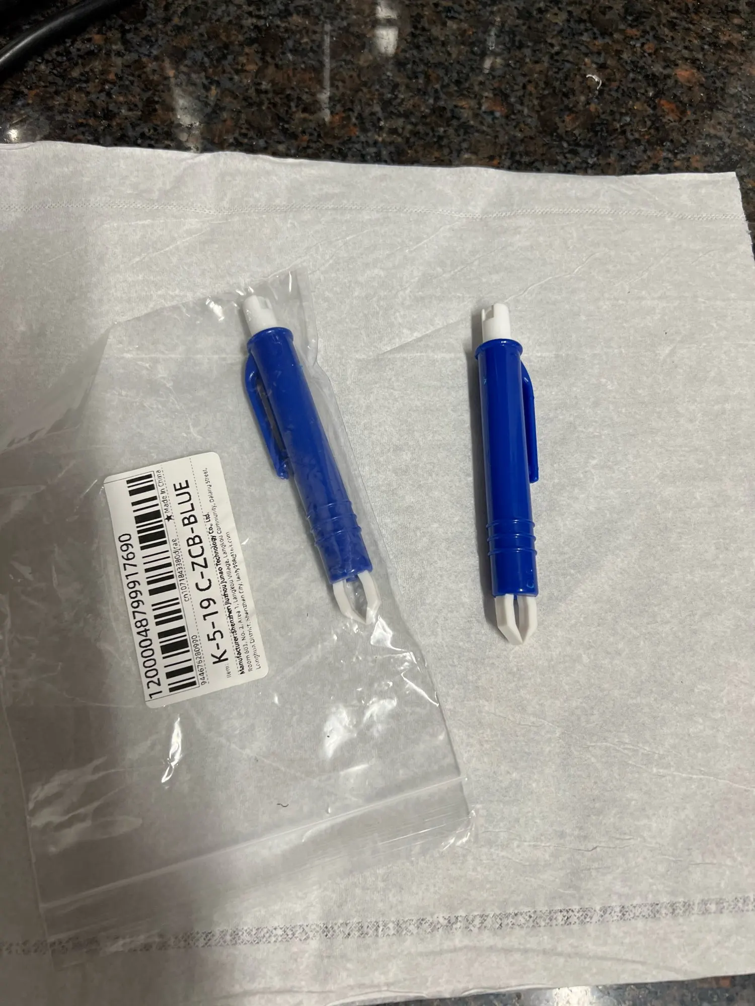 Tweezers Mite Anti Dog Ticks and Fleas Flea Tick Tweezers Clip Remover Rabbit Flea Removing Ticks Tool Hair Groom Pet Supplies photo review