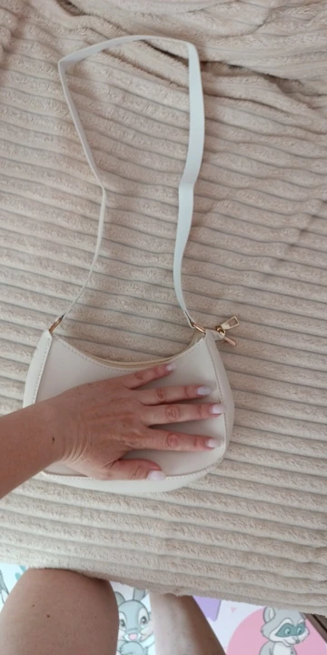 Bolsa Feminina de Ombro Retrô photo review