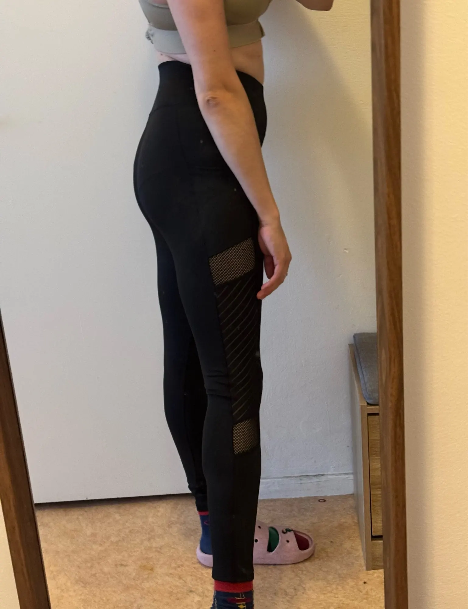 Women's Side Mesh Splicing Yoga Leggings photo review
