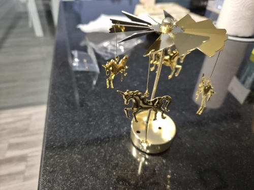 Metal Hot Rotating Candle Holder photo review