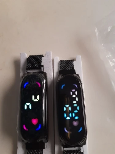 Relógio magnético LED feminino com pulseira, toque impermeável, relógio feminino, relógios digitais de pulso, moda, novo, 2024 photo review