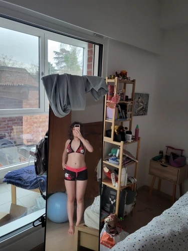 UETEEY 2025 New Summer Swimwear Bikinis Set Sexy Printed Lace Back Naked Bikini 2 Pieces Set Women's Swimwear Slit Beach Bikini photo review