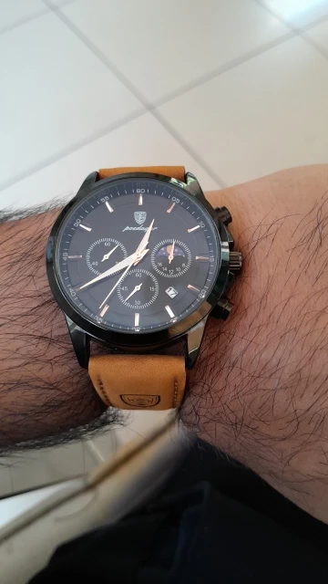 Luxury Sports Waterproof Quartz Watch photo review