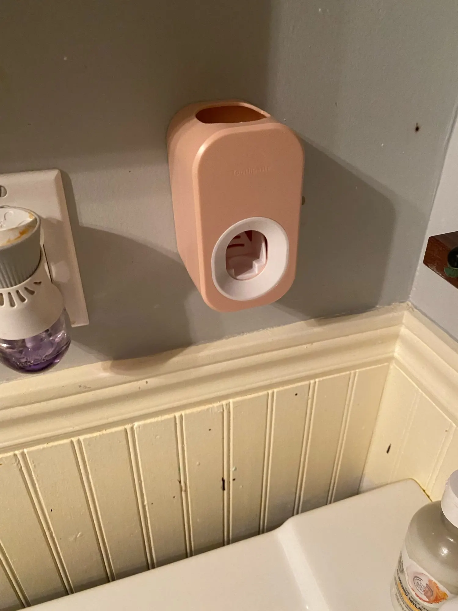 Automatic Toothpaste Single Dispenser photo review