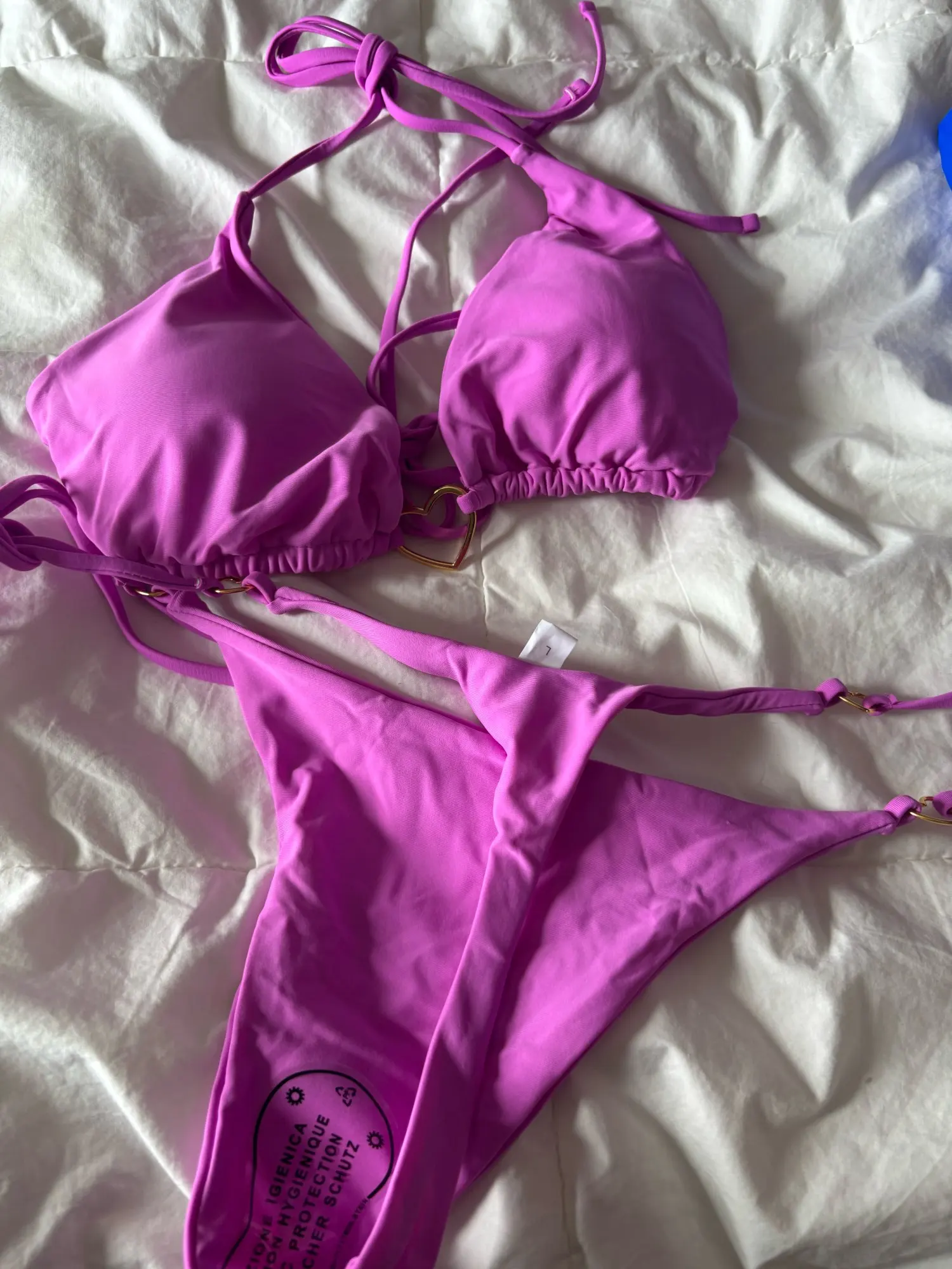 New Solid Color White Bikini Women suit Low Waist Lace-up Fashionable Swimsuit Two-piece Set photo review