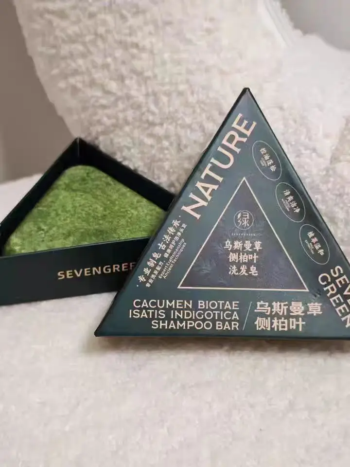 KräuterKraft Shampoo - Natürliche Stärkung für Ihr Haar